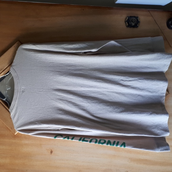 Old Navy Mens long sleeve Tee - Picture 7 of 8